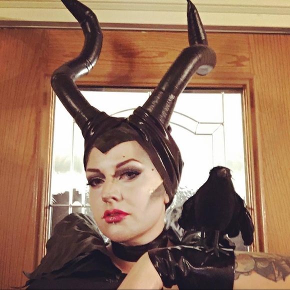 Meet your Posher, Amber - Picture 6 of 7